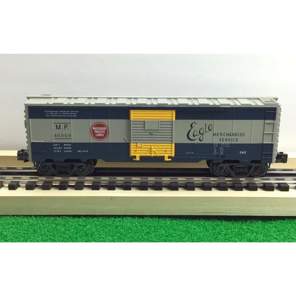 AtIas Industrial Rail / Missouri Pacific Eagle Merchandise #46969 Boxcar / 3R O - Picture 7 of 10